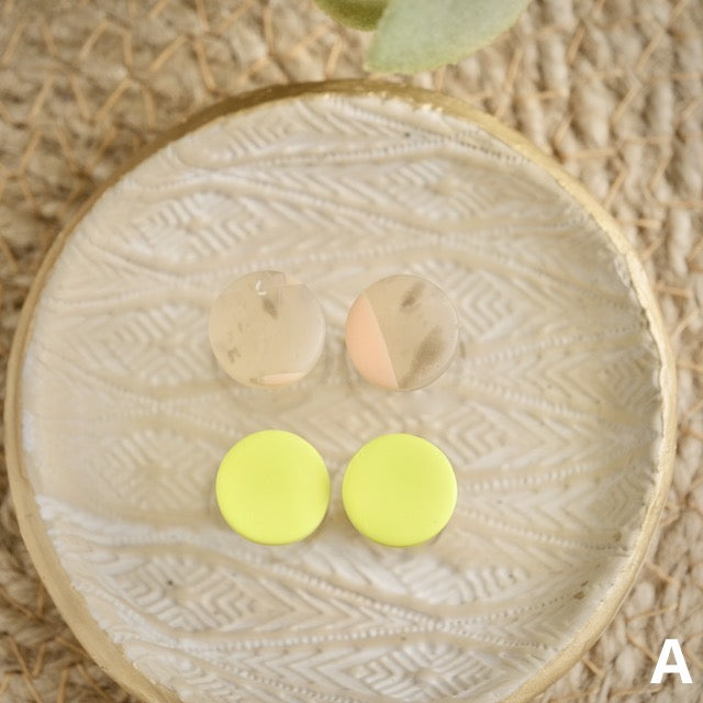 Stud 2 Pack with Micro Studs in Neon Blonde Tortoise Shell & Neon Yellow