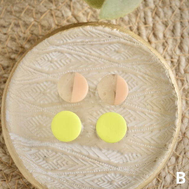 Stud 2 Pack with Micro Studs in Neon Blonde Tortoise Shell & Neon Yellow