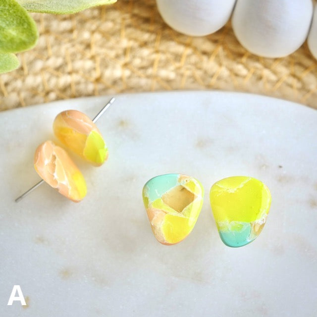 Pebble Studs in Cotton Candy Marble