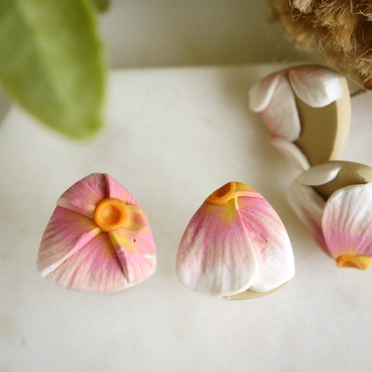 Reuleaux Stud in Tropical Floral in Pink