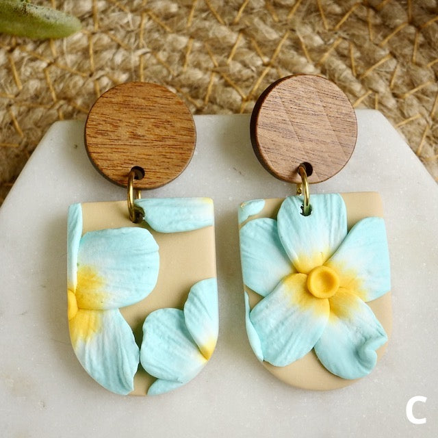 Alexandria Dangles in Tropical Floral in Blue