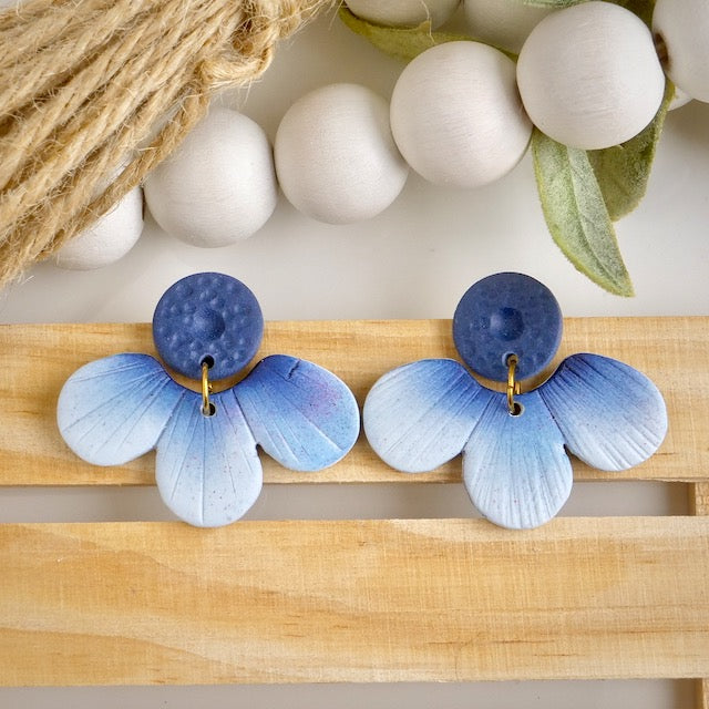 Blue Daisy Dangles