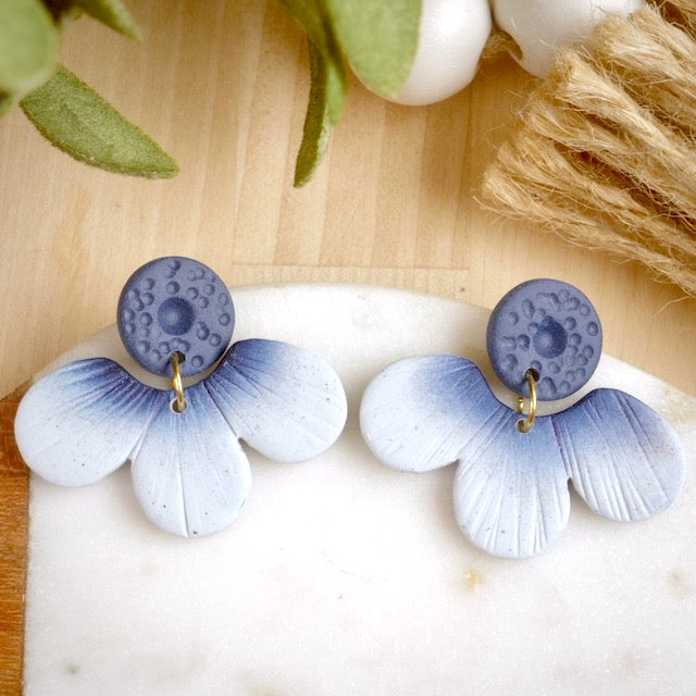 Blue Daisy Dangles