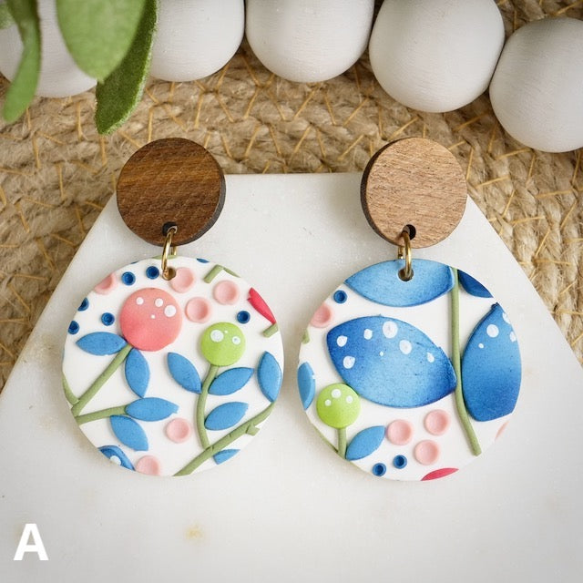 Carden Circle Dangles in Jacobean Floral Slab