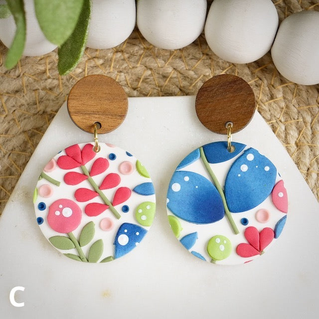 Carden Circle Dangles in Jacobean Floral Slab