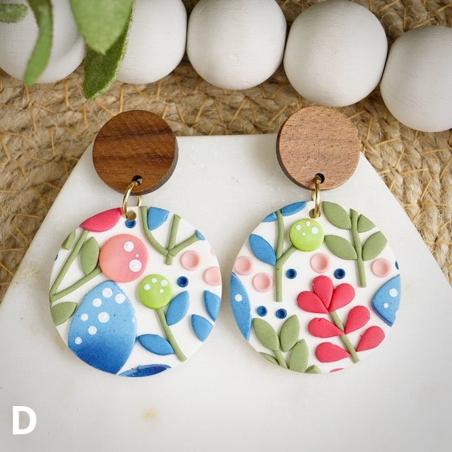 Carden Circle Dangles in Jacobean Floral Slab