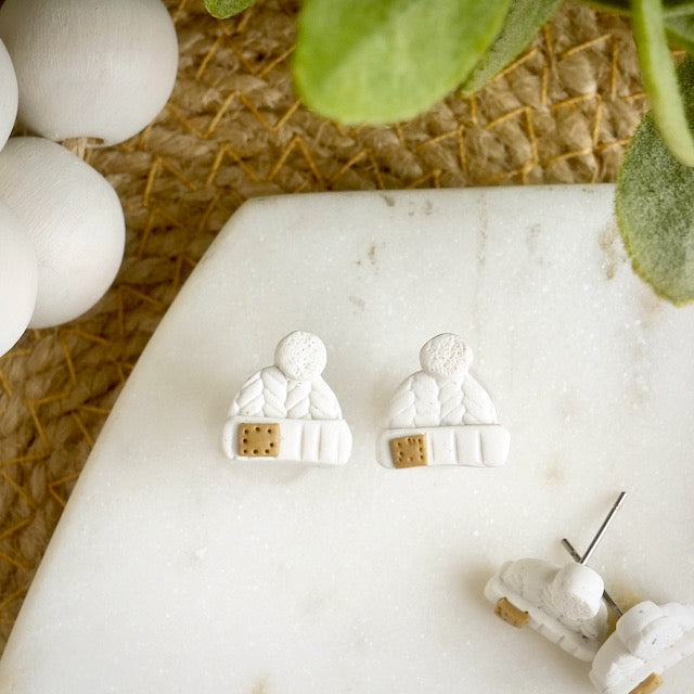 Toque Studs