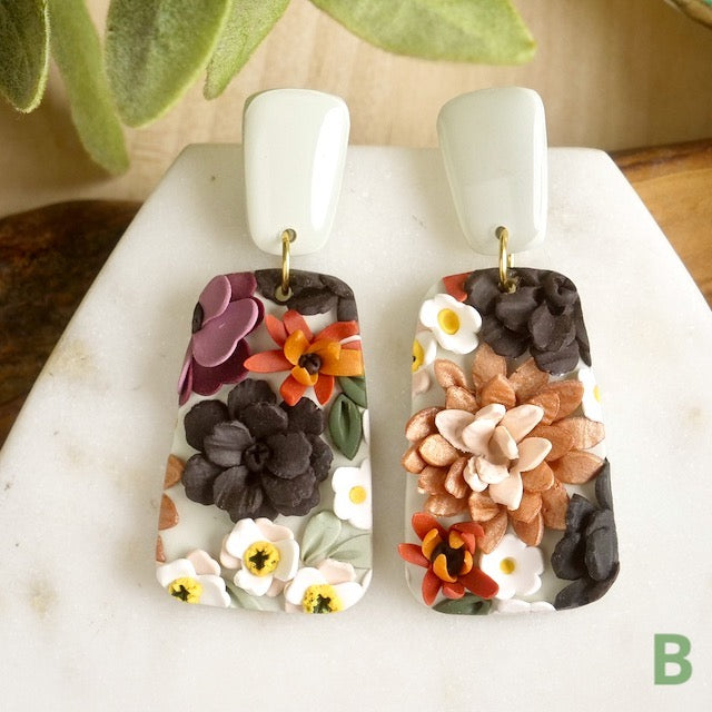 Jackson Dangles in Garden Floral
