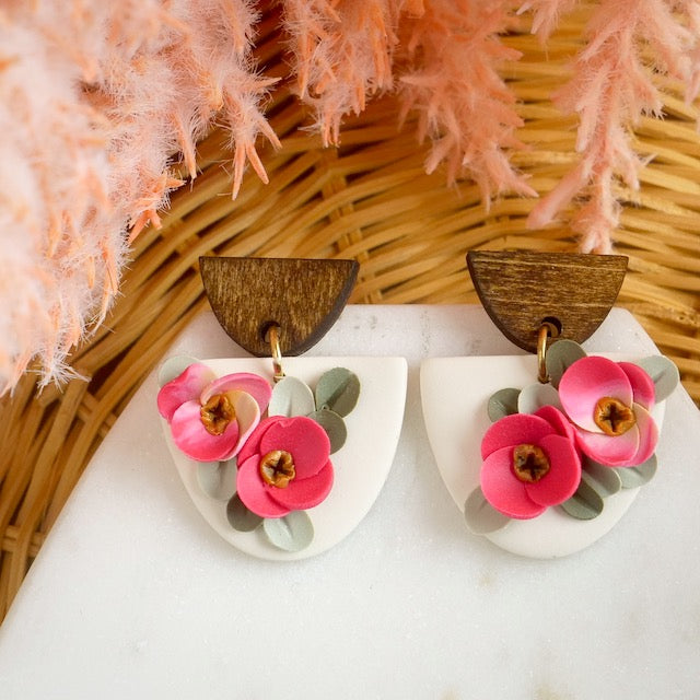 Merion Dangles in Raspberry Floral