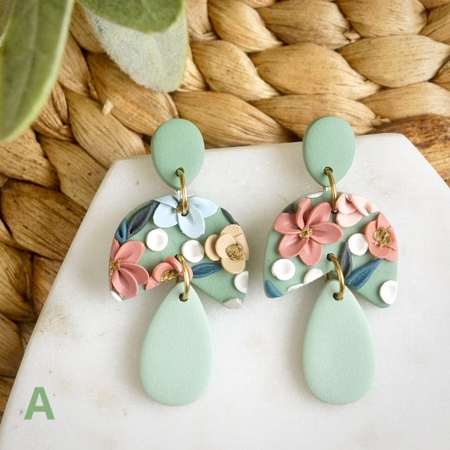 Kipling Dangles in Teacup Floral