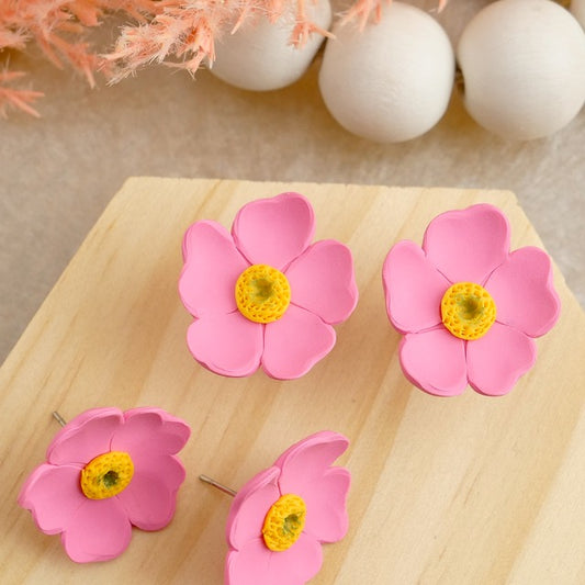 Flower Studs in Pink