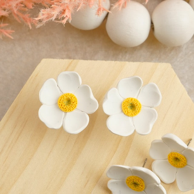 Flower Studs in White