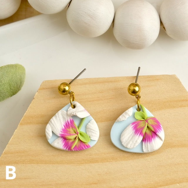 Ann Dangles in Pretty Pink Floral