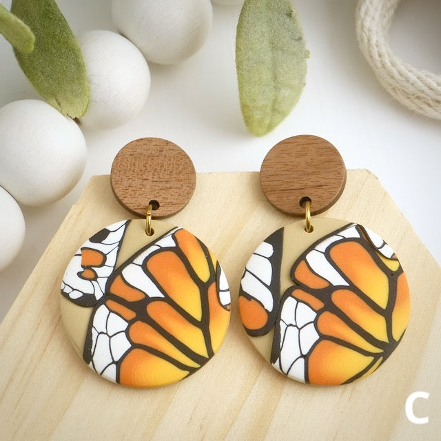 Carden Dangles in Neutral Butterflies