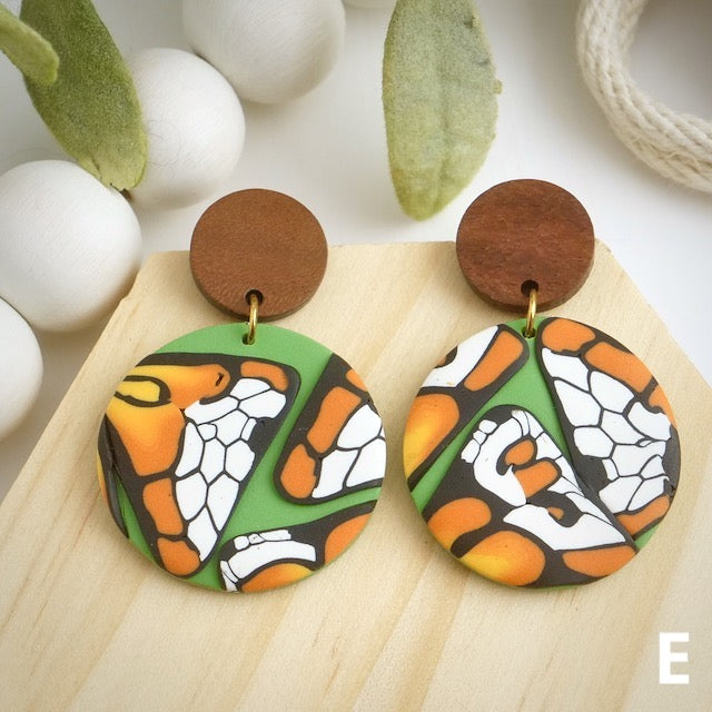 Carden Dangles in Green Butterflies