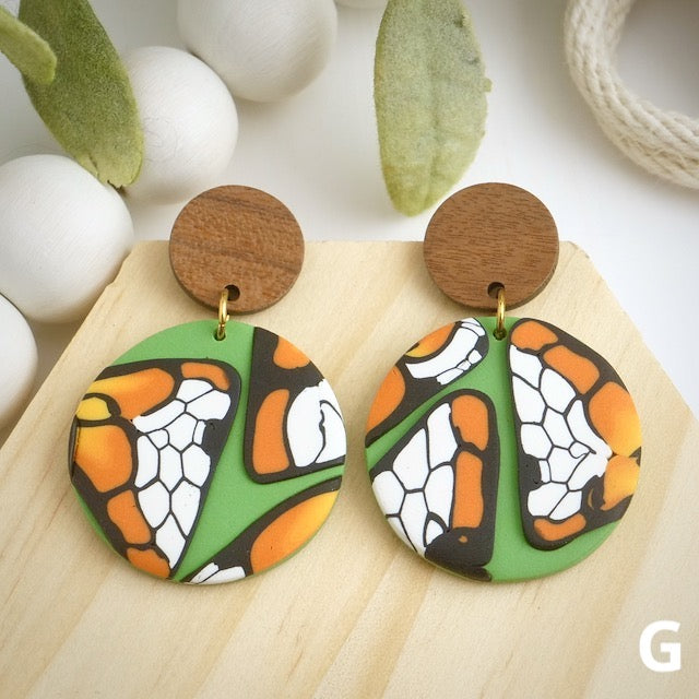 Carden Dangles in Green Butterflies