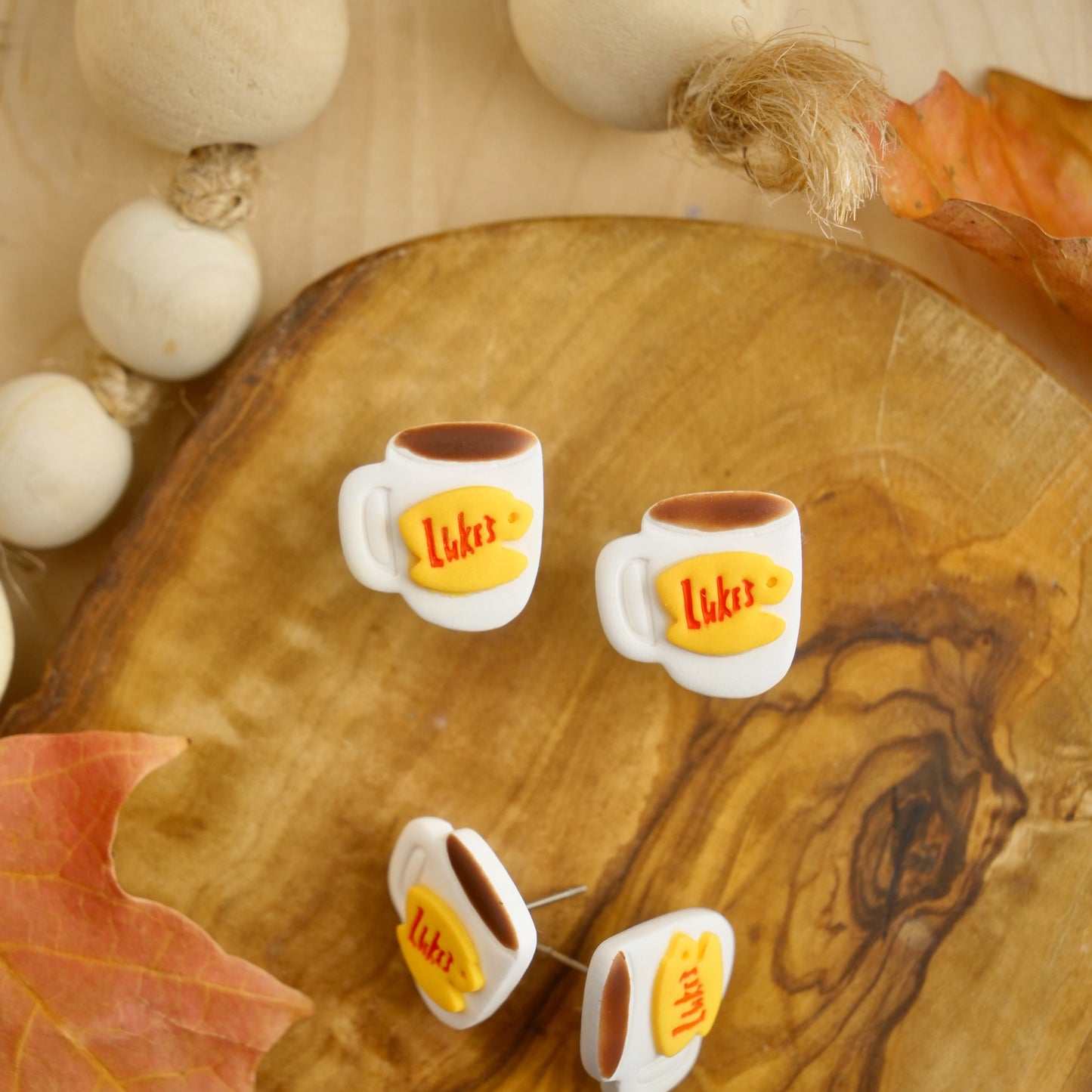 Luke's Mug Studs in White
