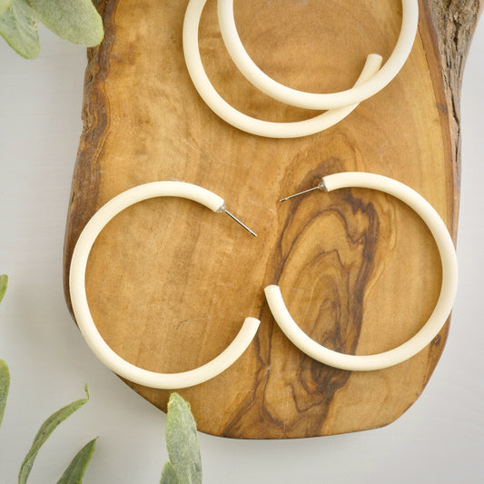 Skinny Clay Hoop in Ivory