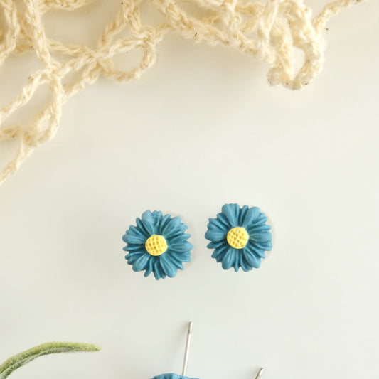 Daisy Studs in Dark Blue