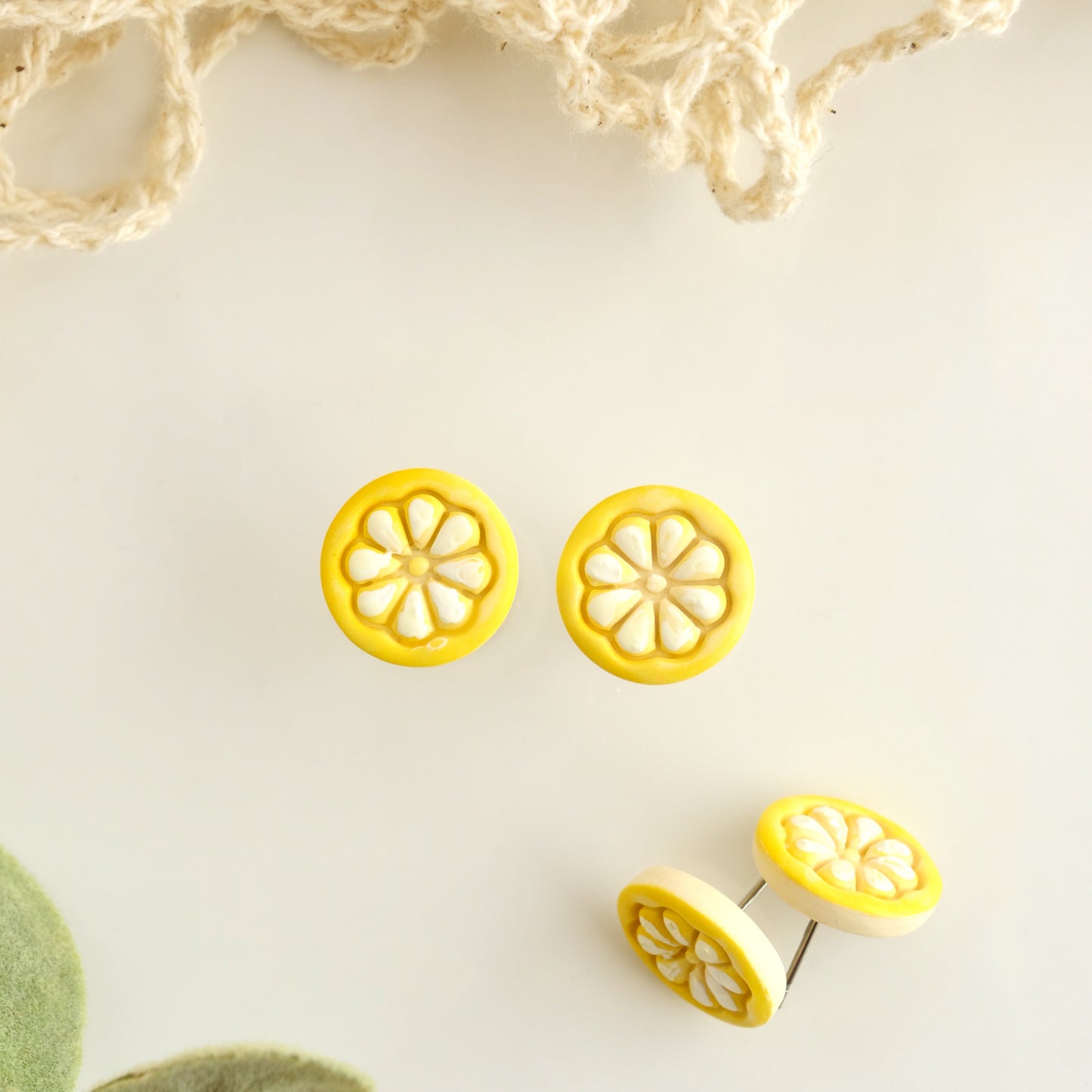 Lemon Studs