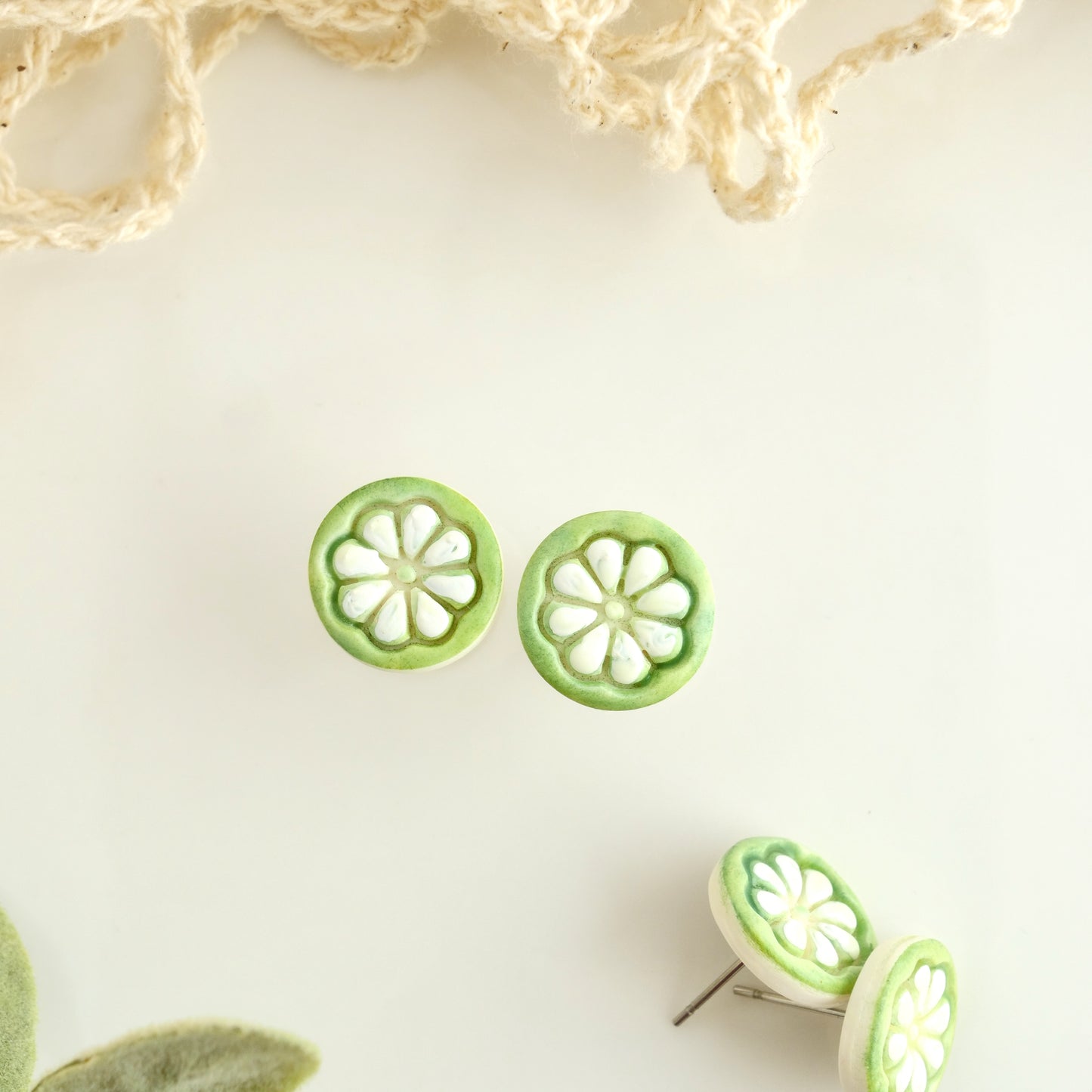 Lime Studs