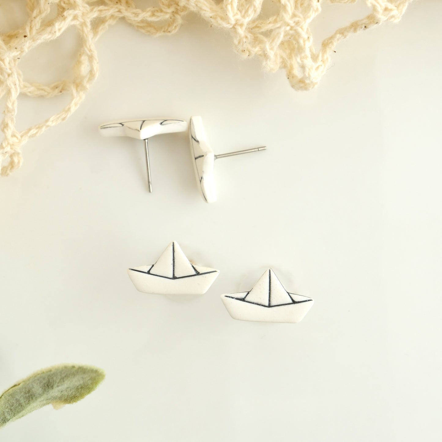 Paper Boat Studs