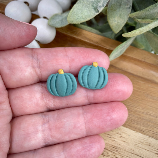 Pumpkin Studs in Teal