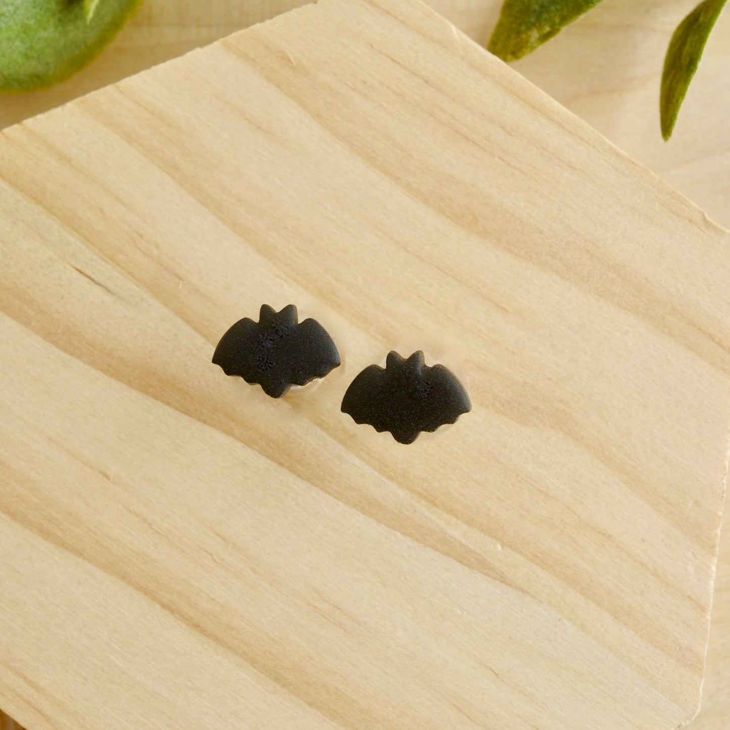 Bat Studs