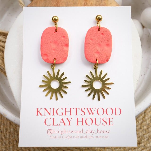 Duke Dangles in Coral with Brass