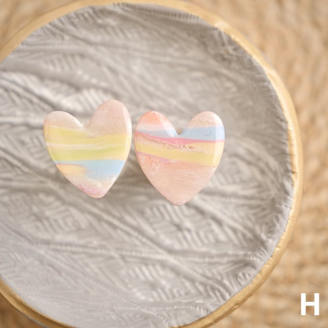 Heart Studs in Iridescent Marble