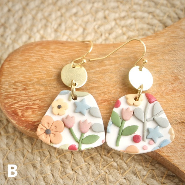 Woolwich Bell Dangles in Folk Art Floral