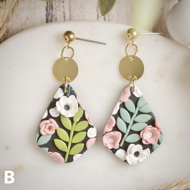 Grange Dangles in Floral