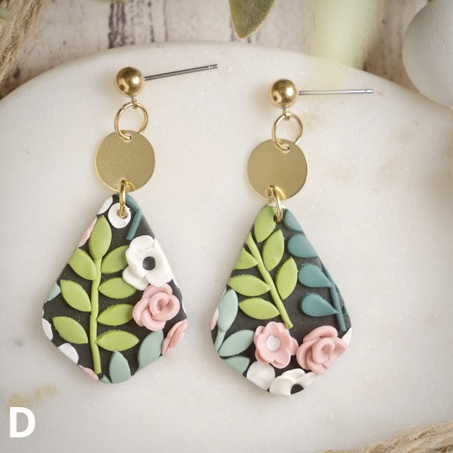 Grange Dangles in Floral