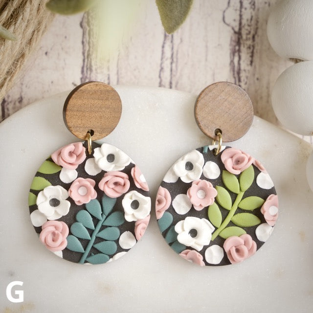 Carden Circle Dangles in Floral with Wood Studs