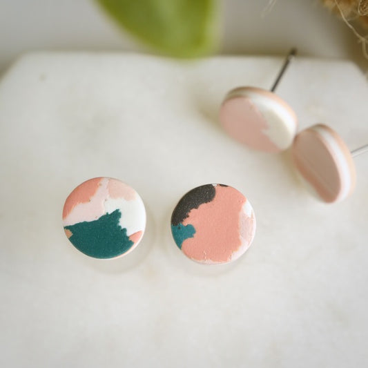 Micro Studs in Peachy Rip and Tear