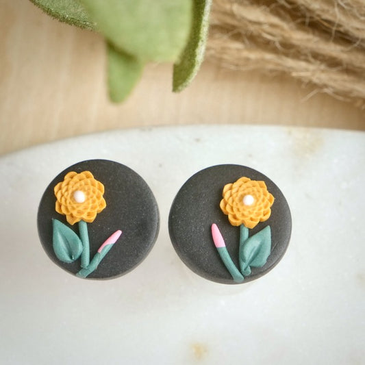 Circle Studs with Flowers