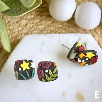 Quad Studs in Midnight Floral