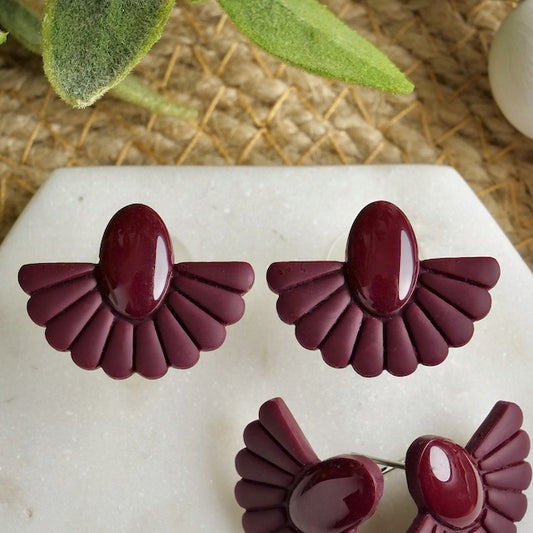 Studs in Dark Burgundy