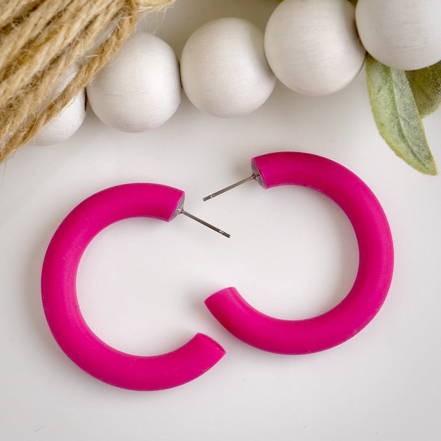 Clay Hoops in Fuchsia