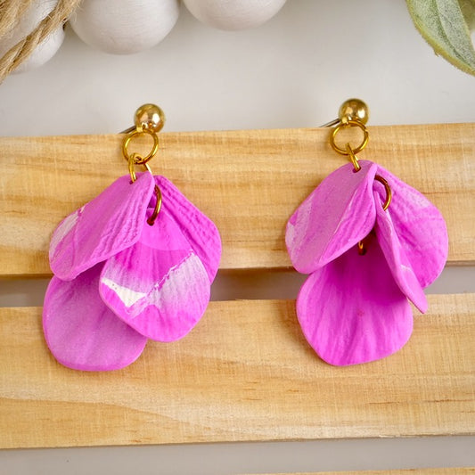 Petal Dangles in Marbled Fuchsia