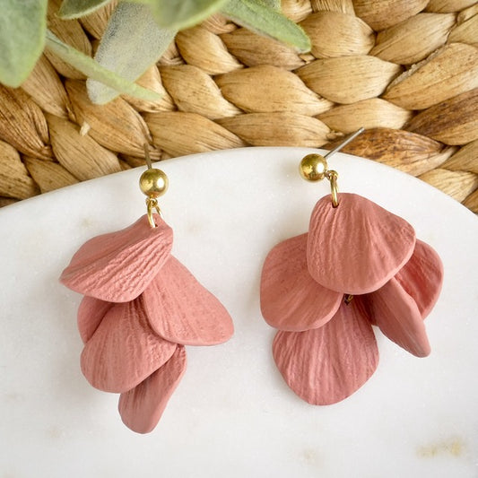 Petal Dangles in Grapefruit
