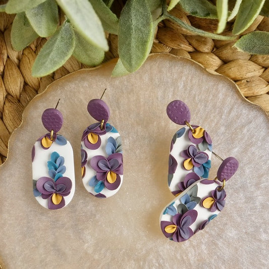 Westwind Dangles in Violet Flowers