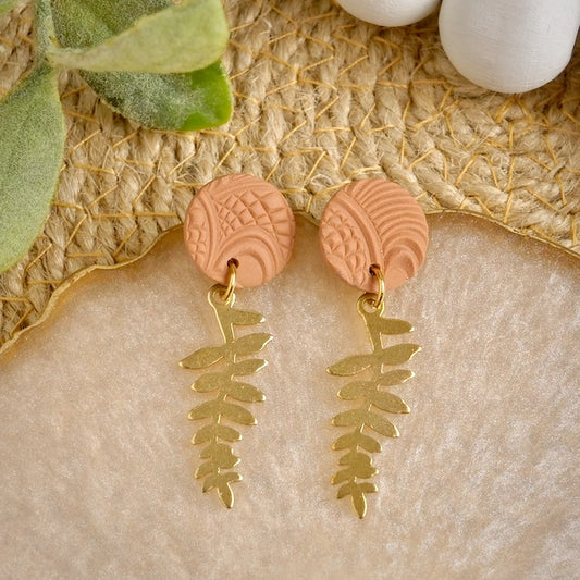 Leaf Dangles in Brown