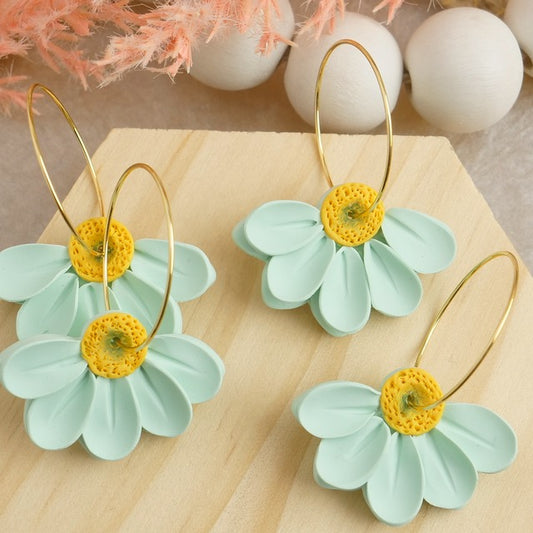 Hoops in Turquoise Daisies