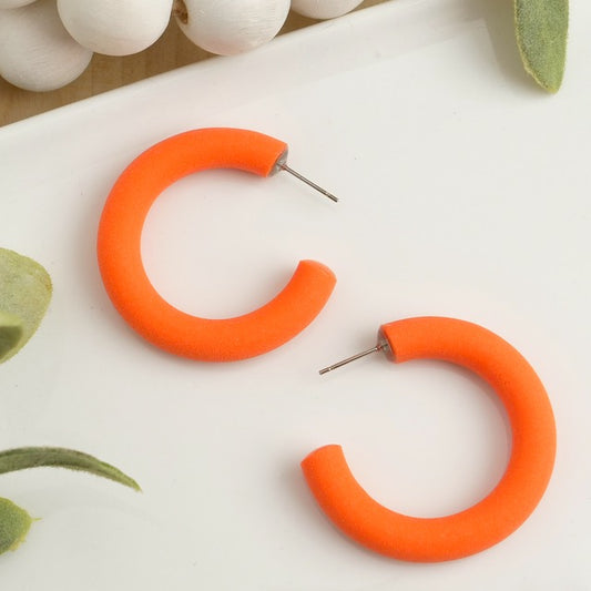 Clay Hoops in Mandarin