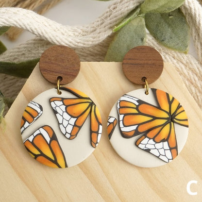 Carden Circle Dangles in Butterflies Neutral