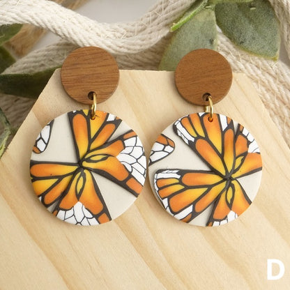 Carden Circle Dangles in Butterflies Neutral