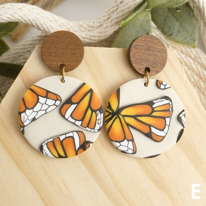 Carden Circle Dangles in Butterflies Neutral