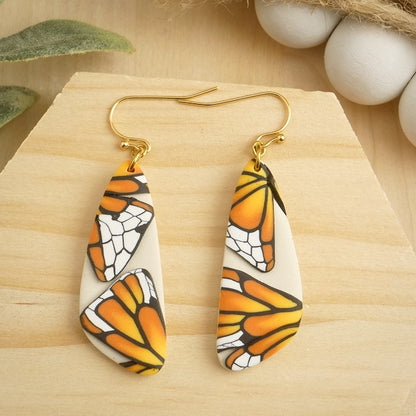 Dangles in Butterflies Neutral Hooks