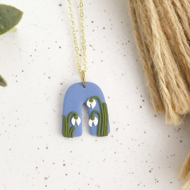 Pendant in Blue Snow Drop